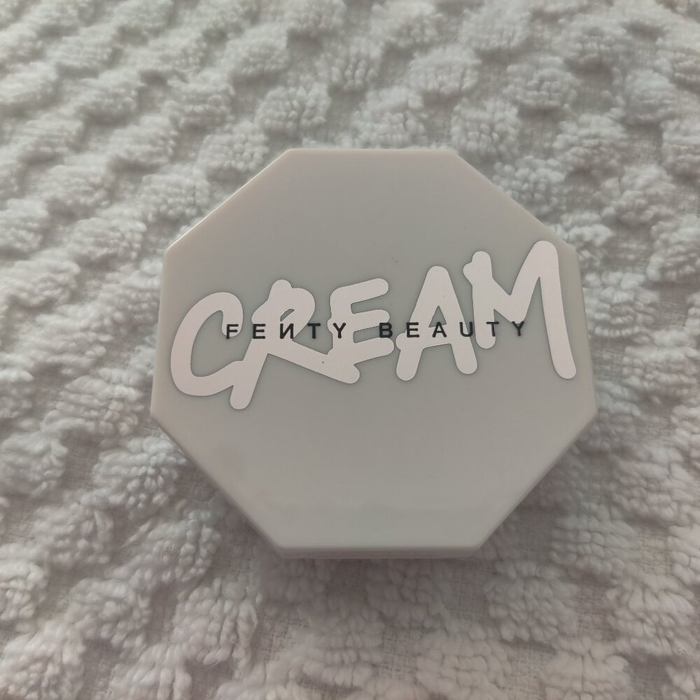 Fenty Beauty by Rihanna Cheeks Out Freestyle Cream Blush Summertime Wine